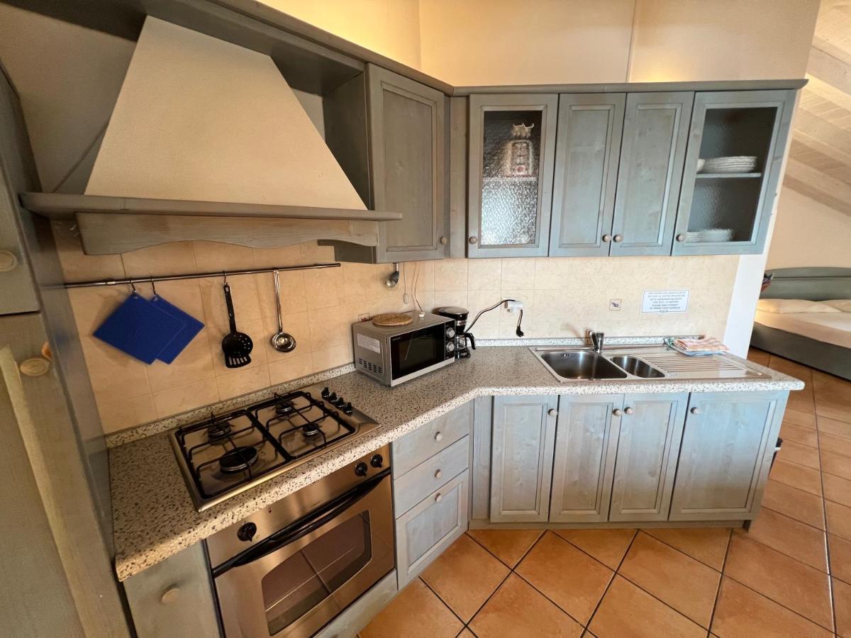 Studio Apartments Baia Azzurra 7 توربولي المظهر الخارجي الصورة